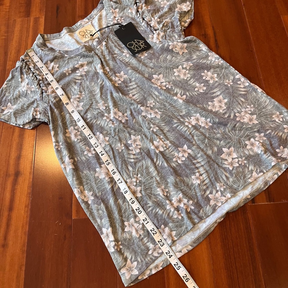 Chaser Tropical Tshirt Tee Top Faded‎ Wash Olive Green Lace Up Sleeve New Size M - Picture 6 of 7